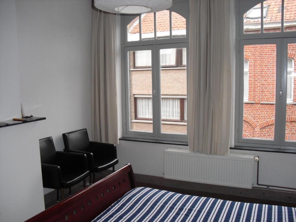 Guesthouse Oude Houtmarkt Ieper Bilik gambar