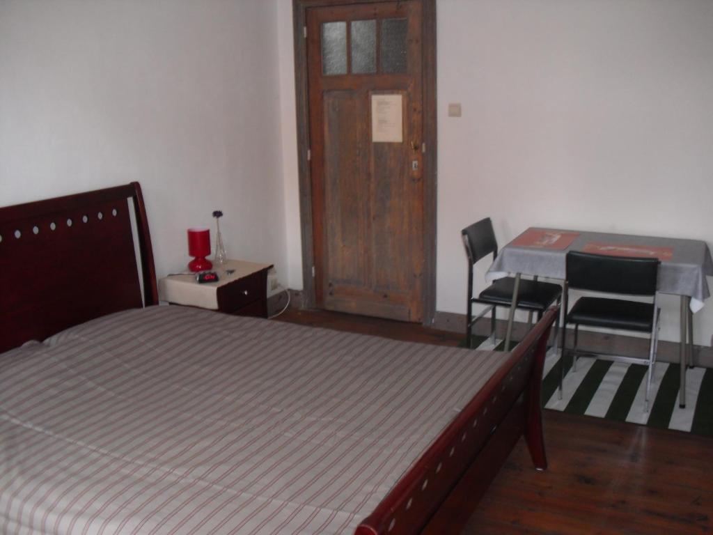 Guesthouse Oude Houtmarkt Ieper Bilik gambar